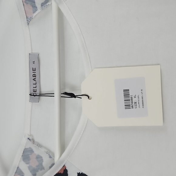 Nwt Cellabie white leopard sleeve fringe top - Picture 3 of 6